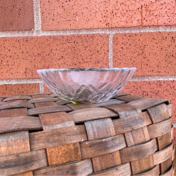 Green Teardrop Art Glass Bowl Handmade Artisan Made Textured - Picture 14 of 15